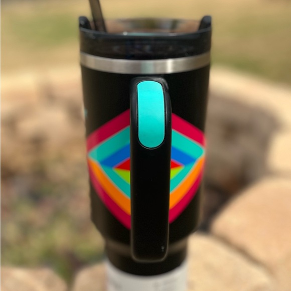 Stanley Black and Multicolor Quencher H2.0 Tumbler - Picture 4 of 5